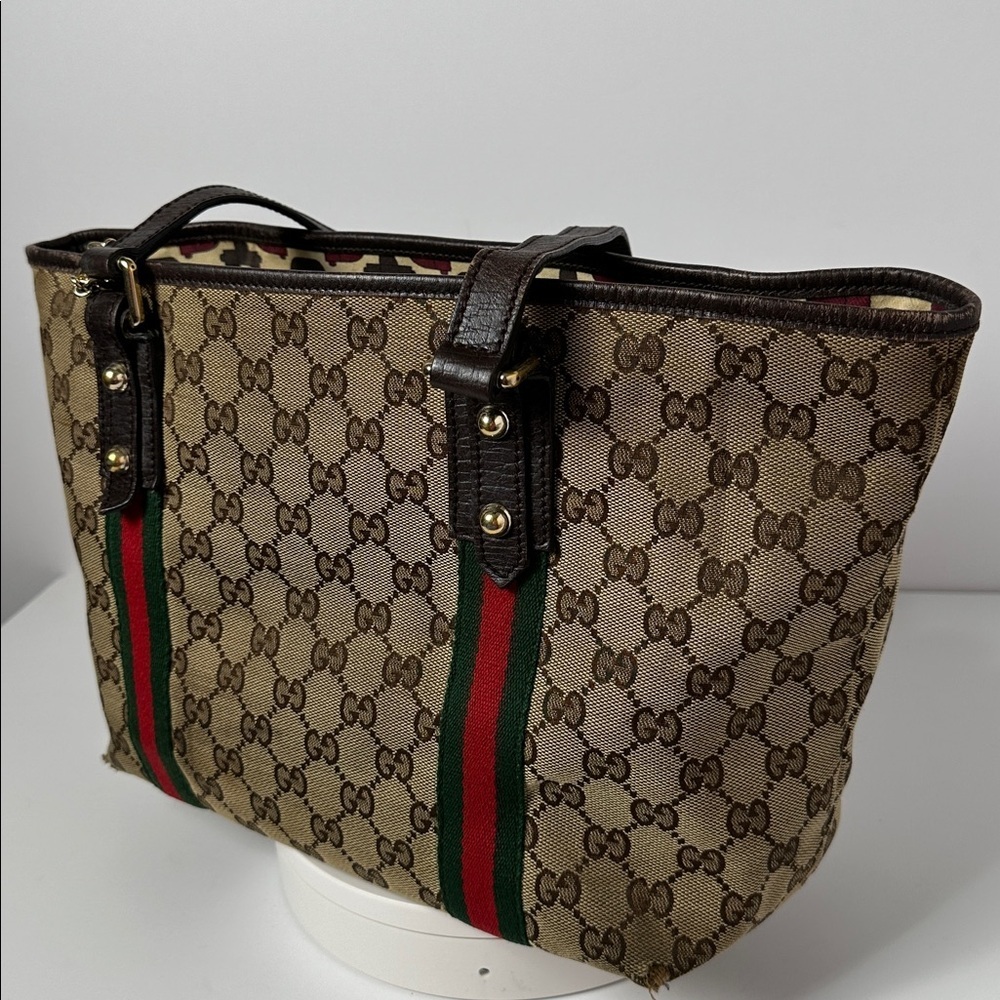 💯 Authentic Gucci Tote Bag with Cherryline🍀 - Picture 15 of 17